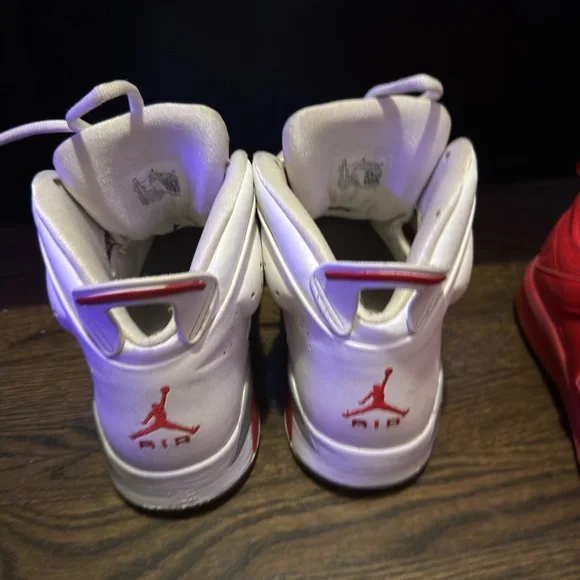 Jordan White and Red used - Picture 6 of 6